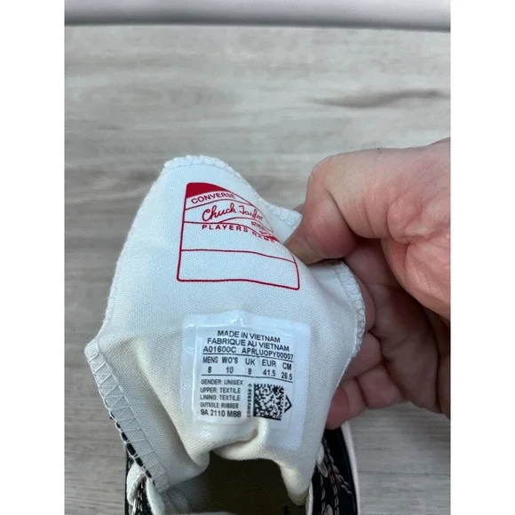 Converse Unisex Shoes M8‎ W10 Chuck Taylor 70 Embroidered Lips Love Me Black Hi - Picture 6 of 10